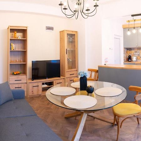 Seaside Estate - Cozy And Romantic - Public Parking Nearby فارنا المظهر الخارجي الصورة